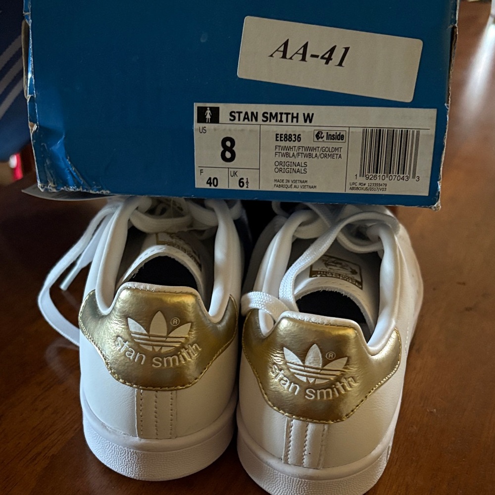 Adidas Stan Smith Sneakers - White and Gold